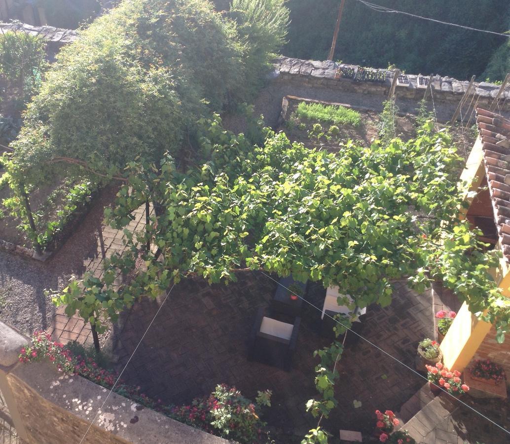 Casa Fontana Tuscany B&B 巴尔加 外观 照片